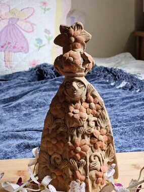 RARE VINTAGE OAXACAN CLAY SCULPTURE BY IRMA G. BLANCO